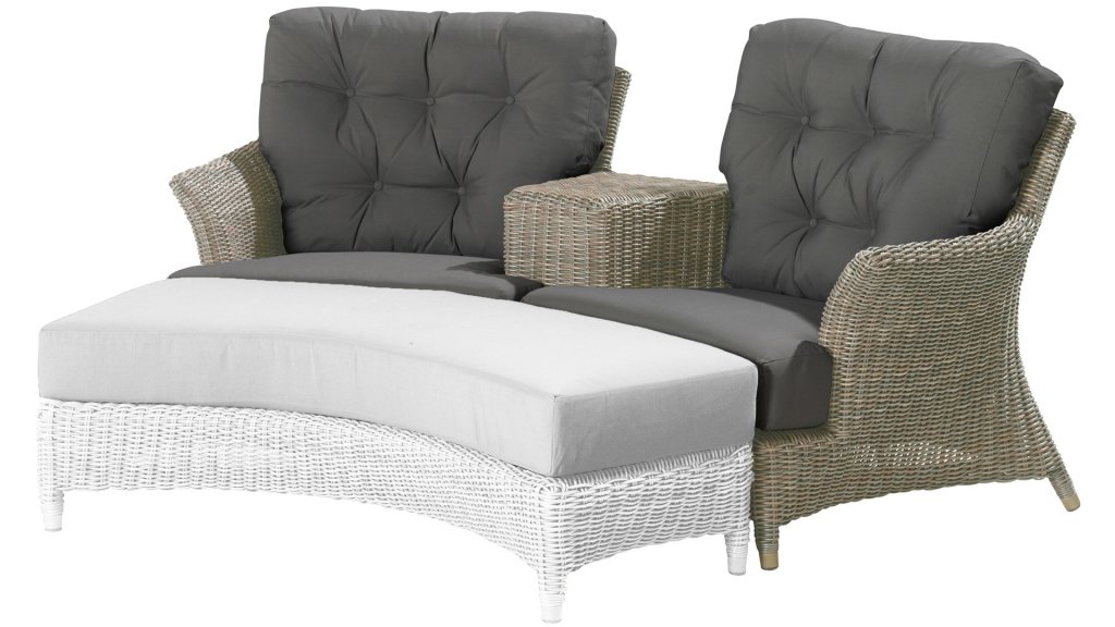 4 seasons outdoor valentine love seat 