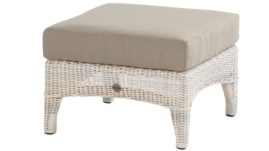 taste by 4 seasons vicenza hocker