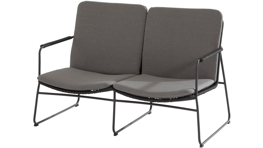 taste by 4 seasons elba loungebank