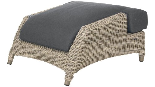 4 seasons outdoor valentine hocker